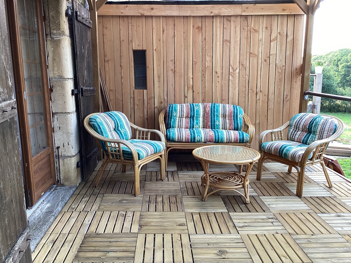 Vue jardin depuis Suite Sérénité - Chambres d'hôtes Villeneuve d'Aveyron